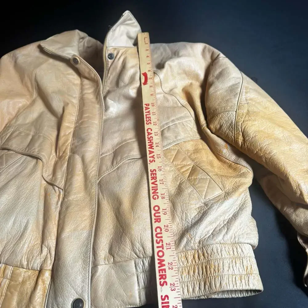 Adventure Bound by Wilsons Vintage Tan Leather Thinsulate Bomber Jacket Size L - Picture 11 of 12